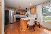 115 Harvard Pl, Manhattan, KS 66502