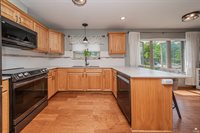 115 Harvard Pl, Manhattan, KS 66502