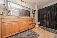 115 Harvard Pl, Manhattan, KS 66502