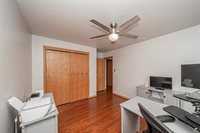 115 Harvard Pl, Manhattan, KS 66502