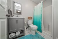 115 Harvard Pl, Manhattan, KS 66502