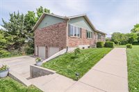 115 Harvard Pl, Manhattan, KS 66502