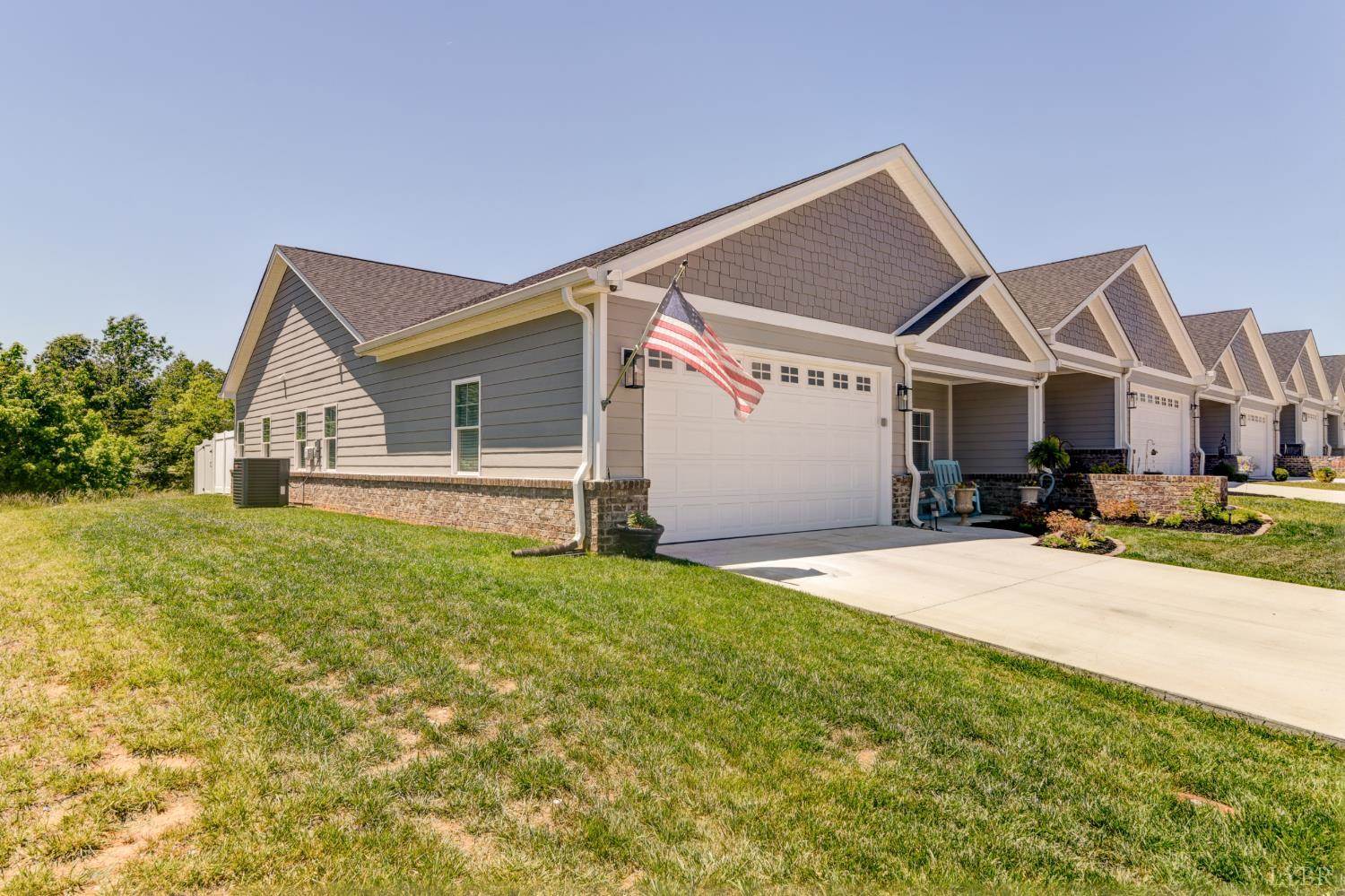 89 Lockridge Lane, Lynchburg, VA 24502