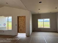 1971 East Yellow Pine Ave, Athol, ID 83801
