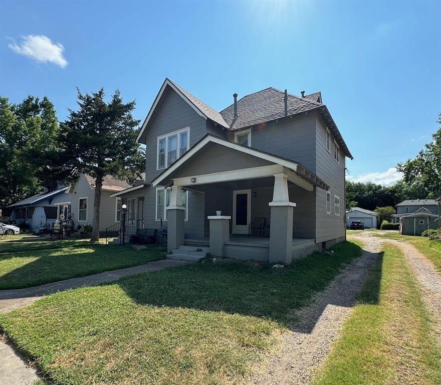 615 North 2nd, Arkansas City, KS 67005