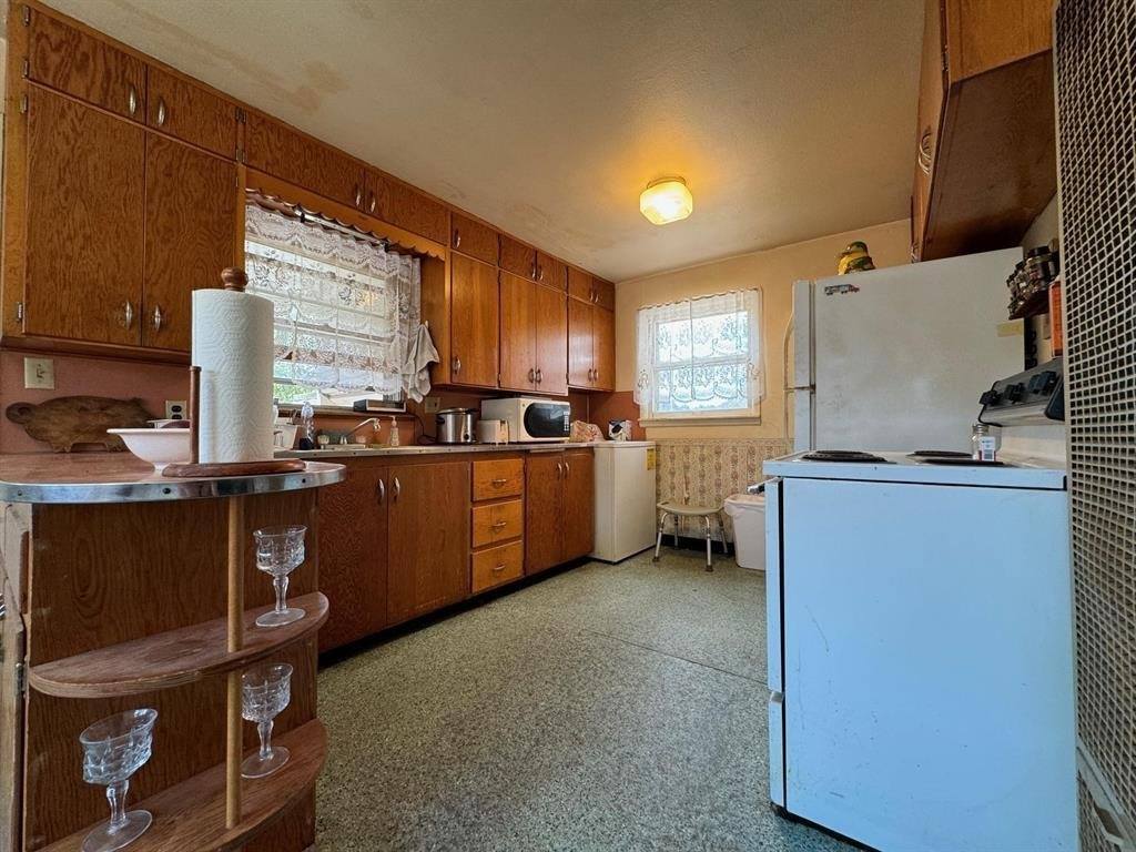 615 North 2nd, Arkansas City, KS 67005