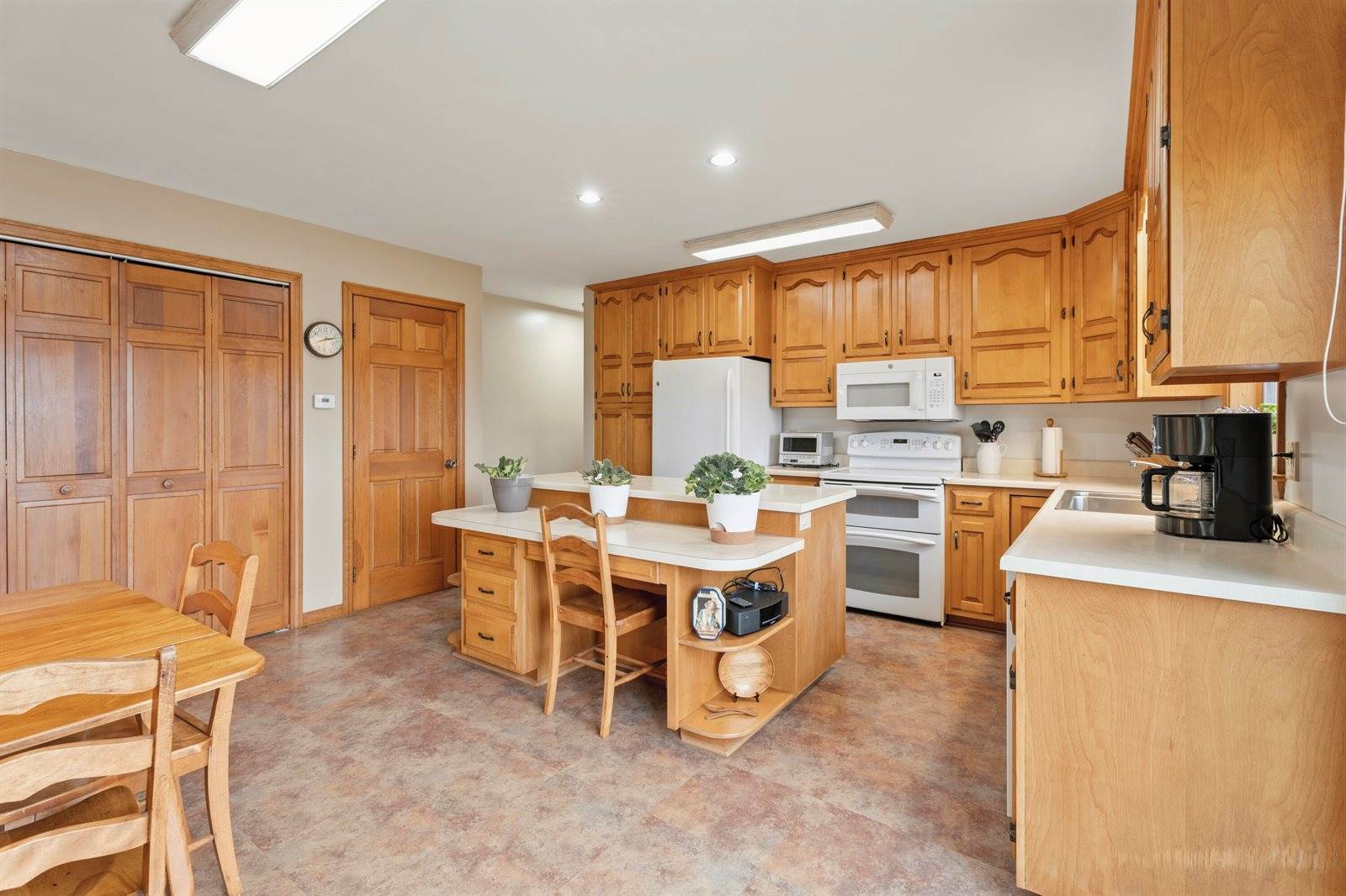 113 Stetson Road, Newport, ME 04953