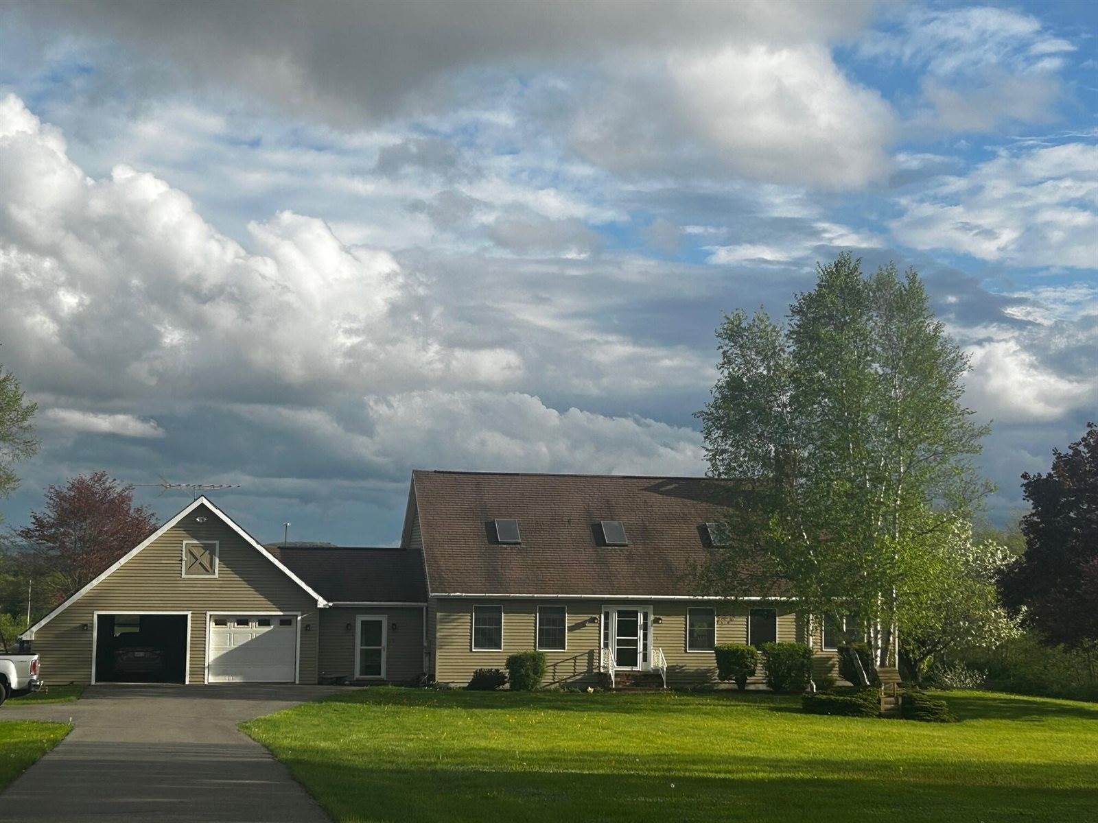 113 Stetson Road, Newport, ME 04953
