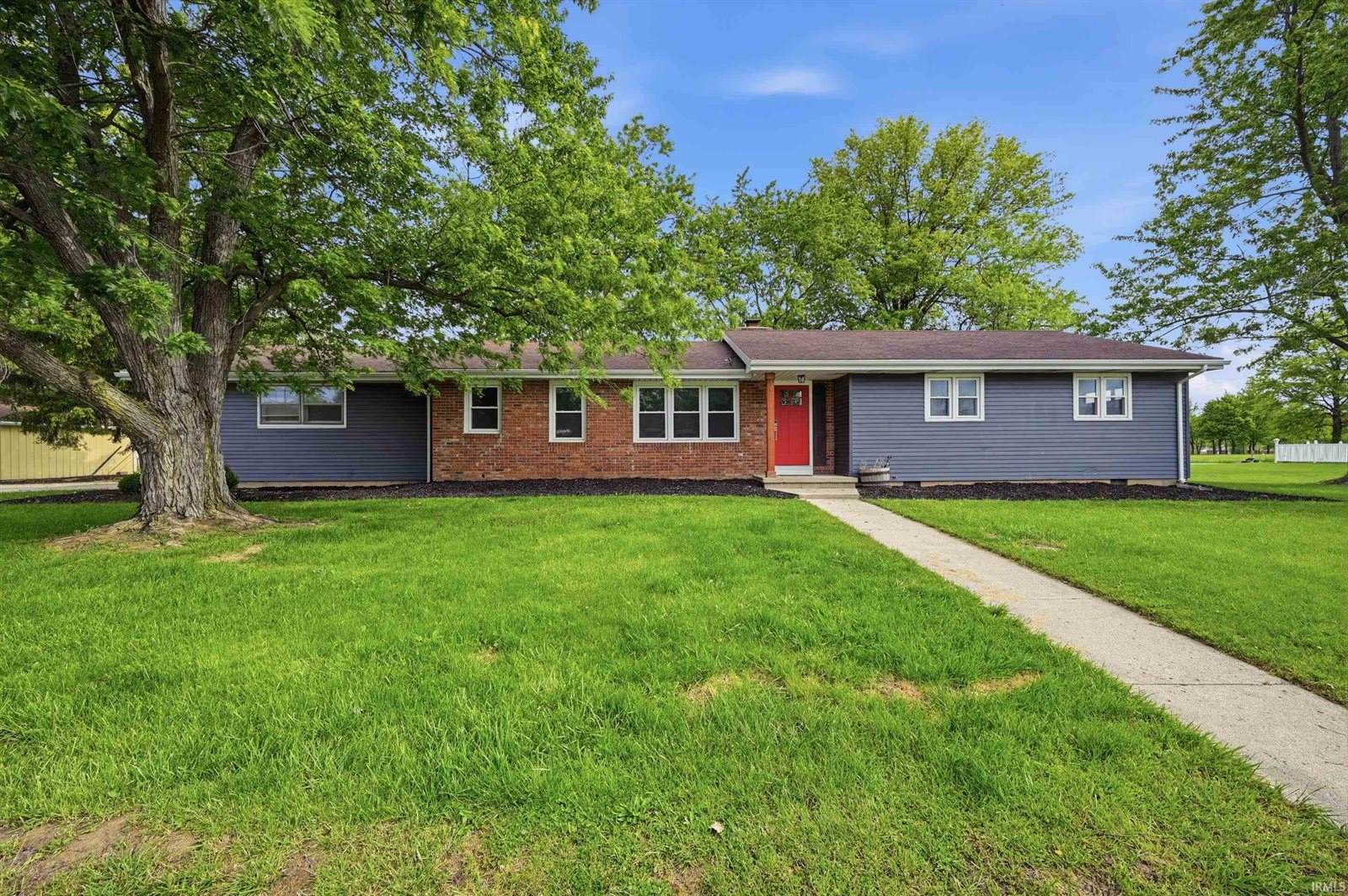 315 E McDonald Street, Hartford City, IN 47348