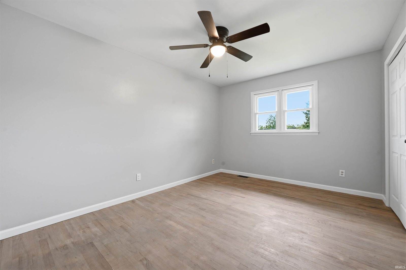 315 E McDonald Street, Hartford City, IN 47348
