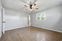 315 E McDonald Street, Hartford City, IN 47348