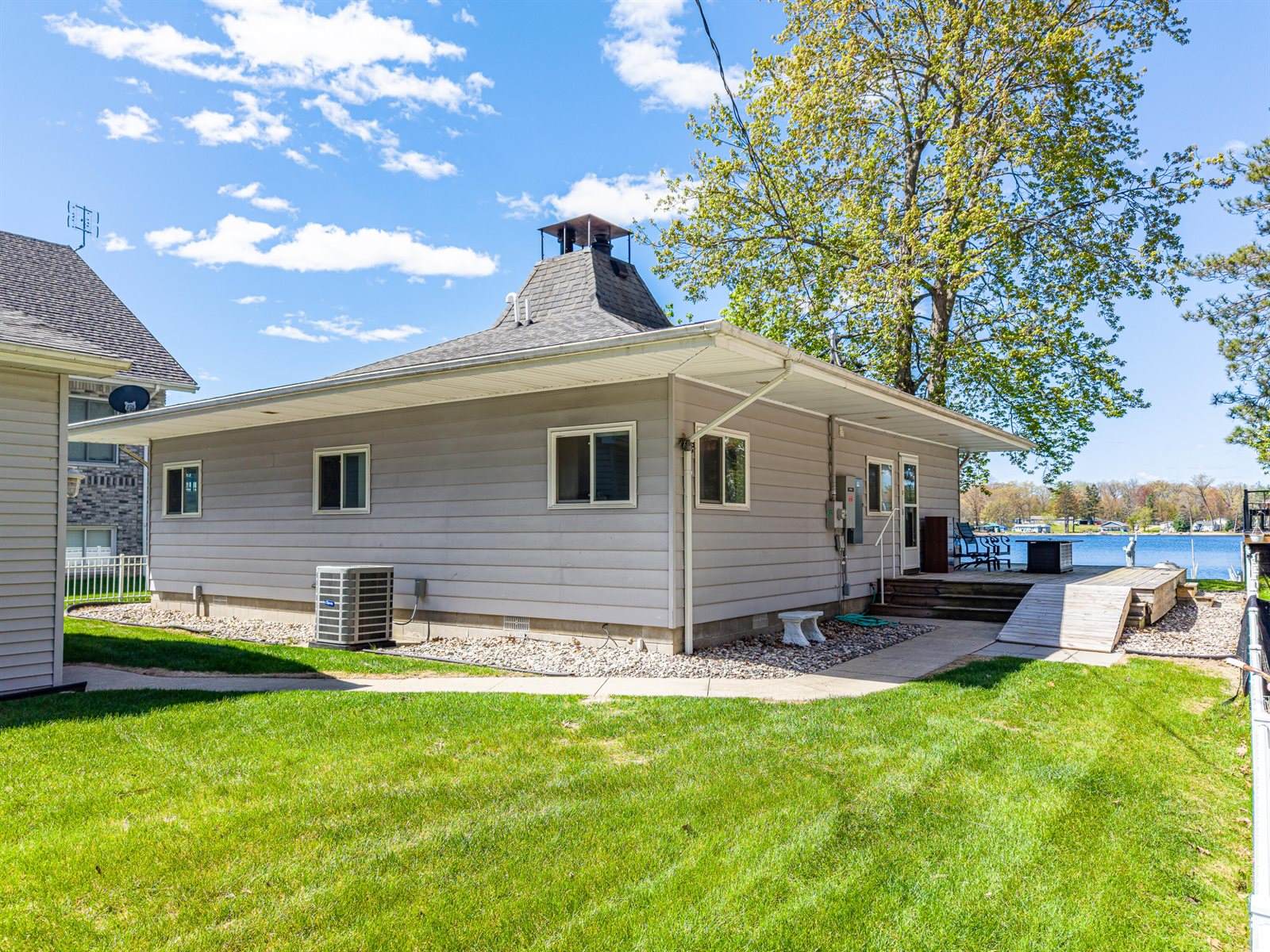 4625 Lake Resort, Gladwin, MI 48624
