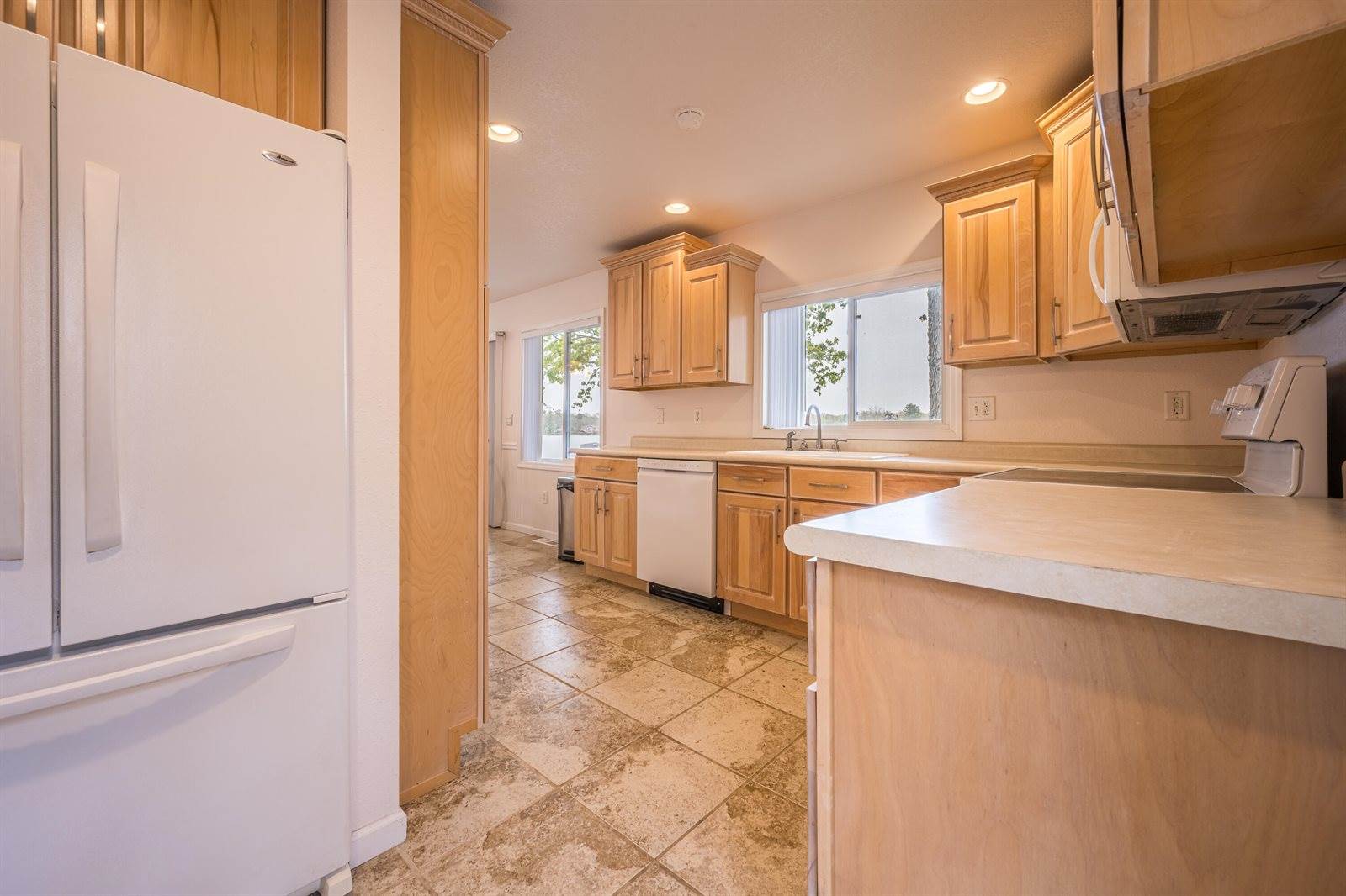 4625 Lake Resort, Gladwin, MI 48624