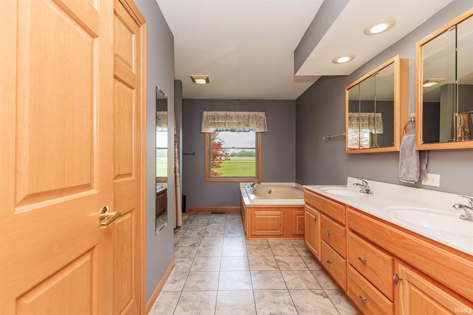 15351 N County Road 350 E, Eaton, IN 47338