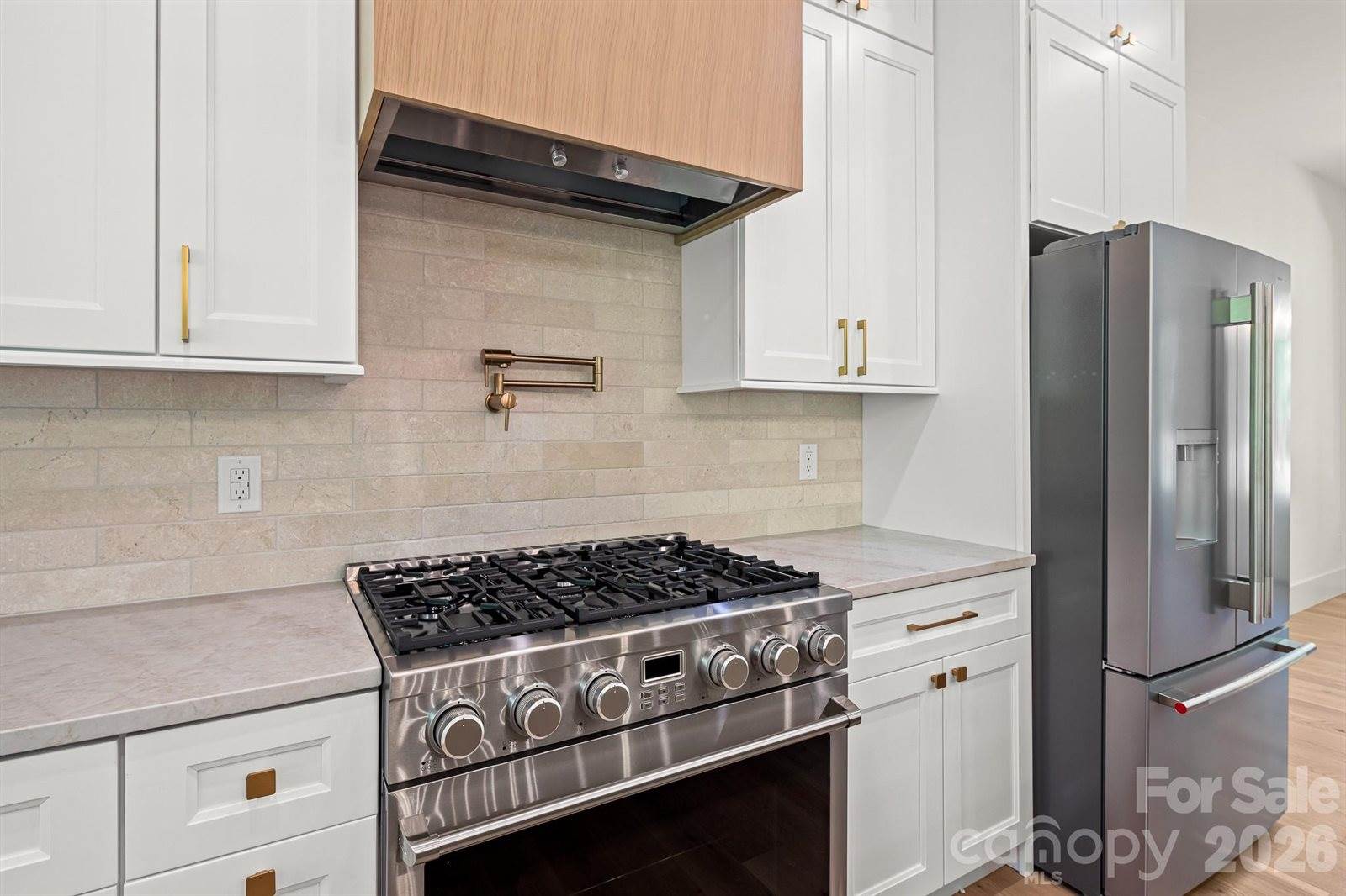 164 Reserve Way, Hendersonville, NC 28792