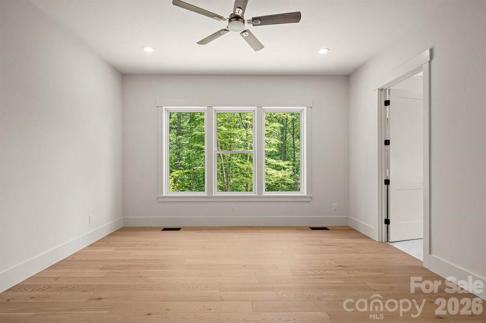 164 Reserve Way, Hendersonville, NC 28792