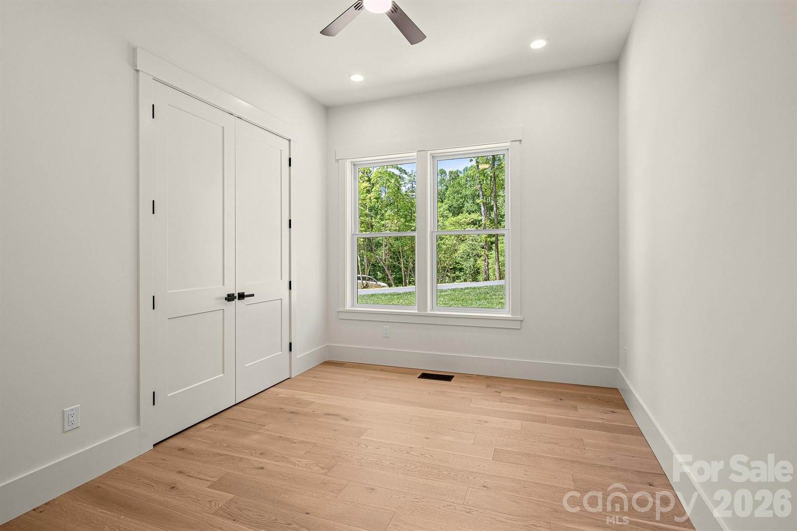 164 Reserve Way, Hendersonville, NC 28792