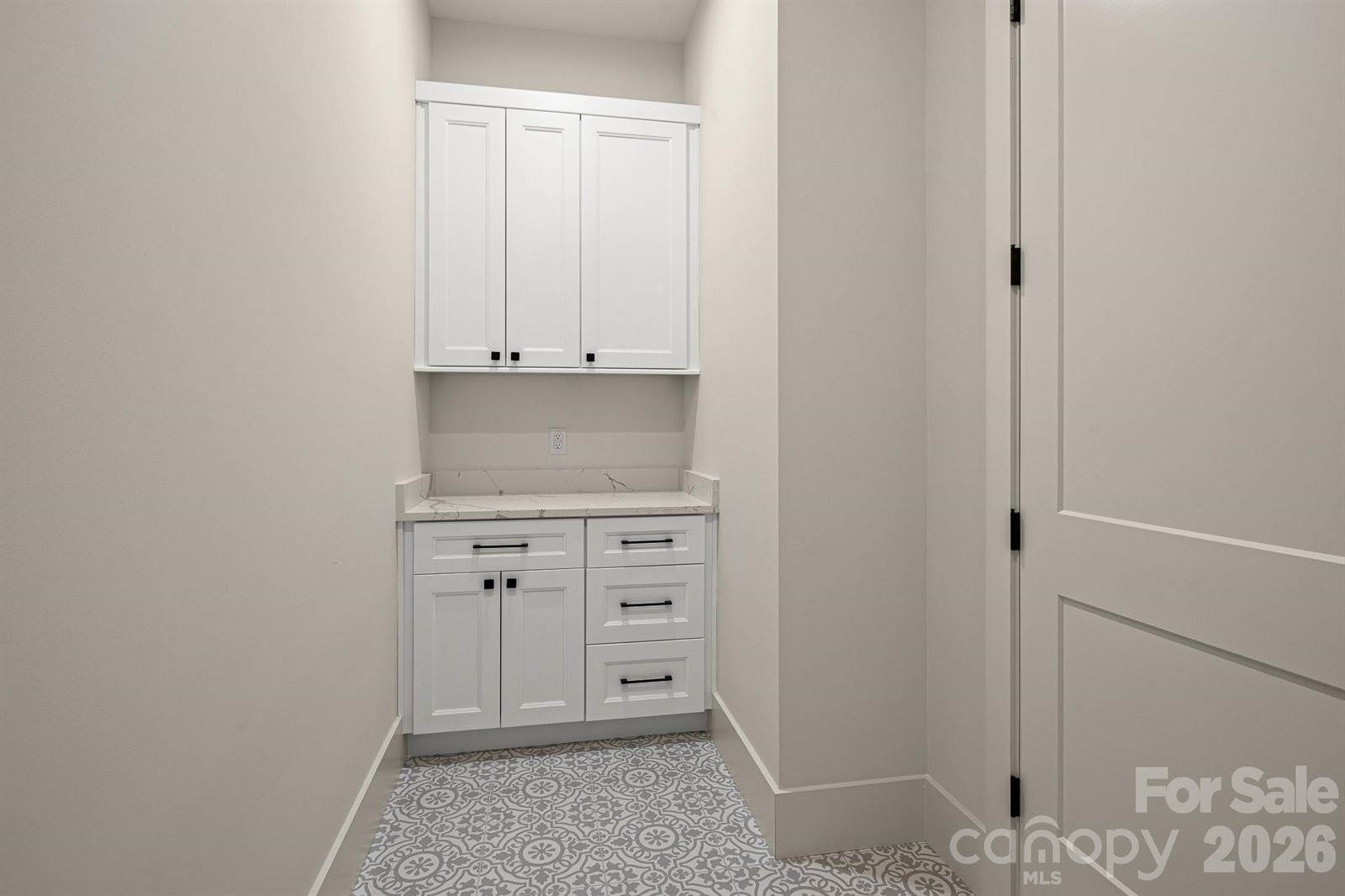 164 Reserve Way, Hendersonville, NC 28792
