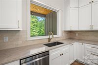 164 Reserve Way, Hendersonville, NC 28792