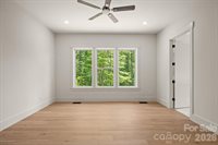 164 Reserve Way, Hendersonville, NC 28792