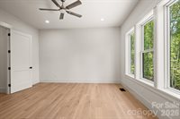 164 Reserve Way, Hendersonville, NC 28792
