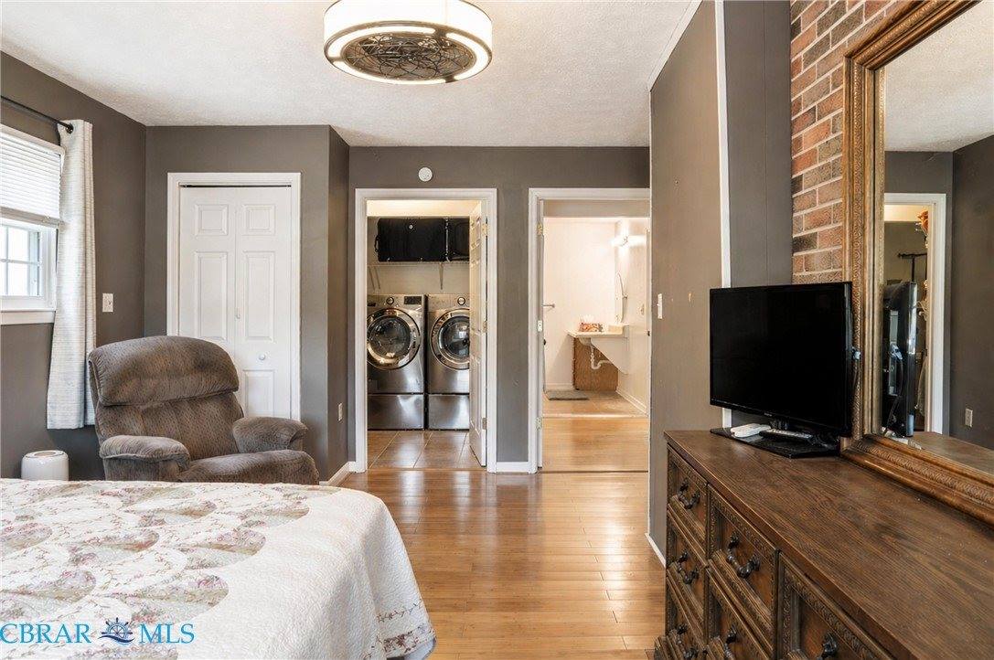 347 Avis Circle, Newport News, VA 23608