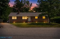 347 Avis Circle, Newport News, VA 23608