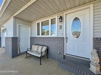 67 Castle Harbor Drive, Toms River, NJ 08757