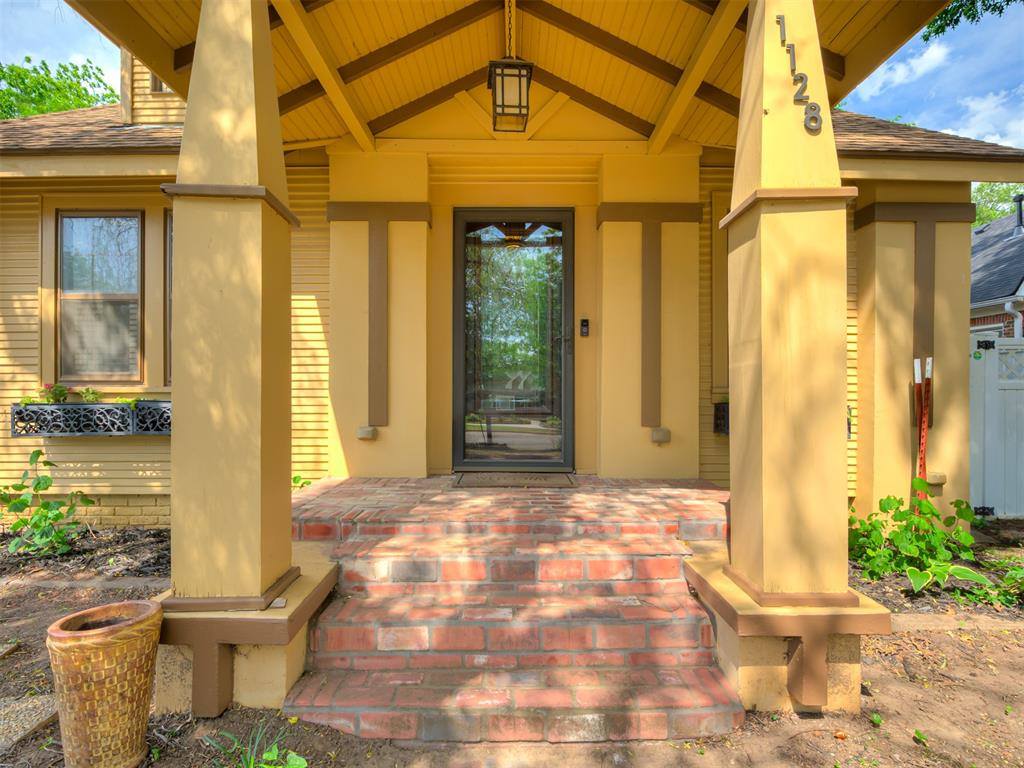 1128 North Broadway Avenue, Shawnee, OK 74801
