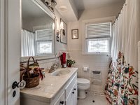 1128 North Broadway Avenue, Shawnee, OK 74801