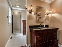 1128 North Broadway Avenue, Shawnee, OK 74801