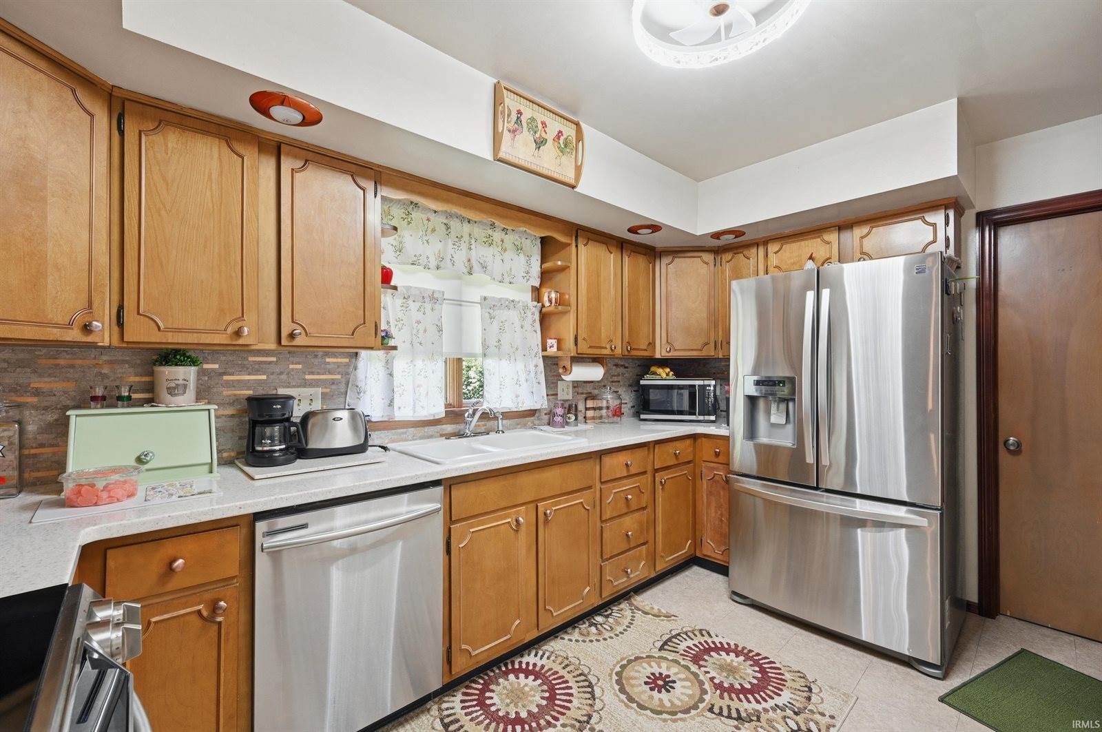 2601 W Lincolnshire Drive, Muncie, IN 47304