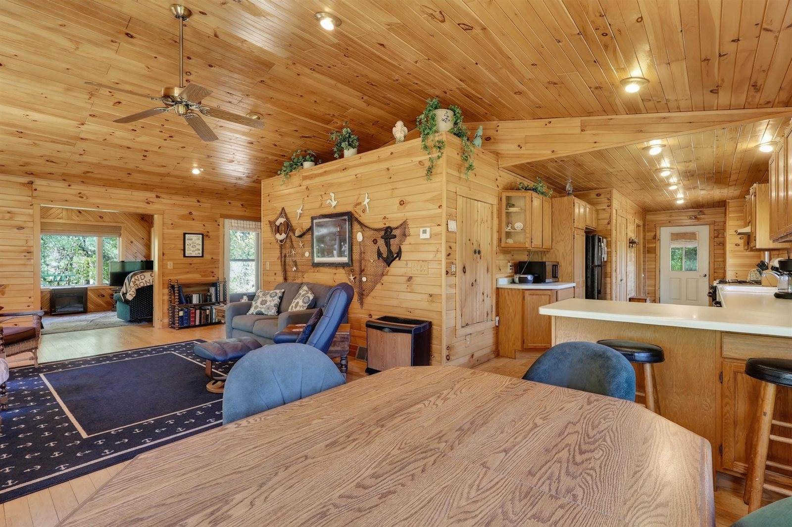 7530 S State Highway 13, Wisconsin Rapids, WI 54494