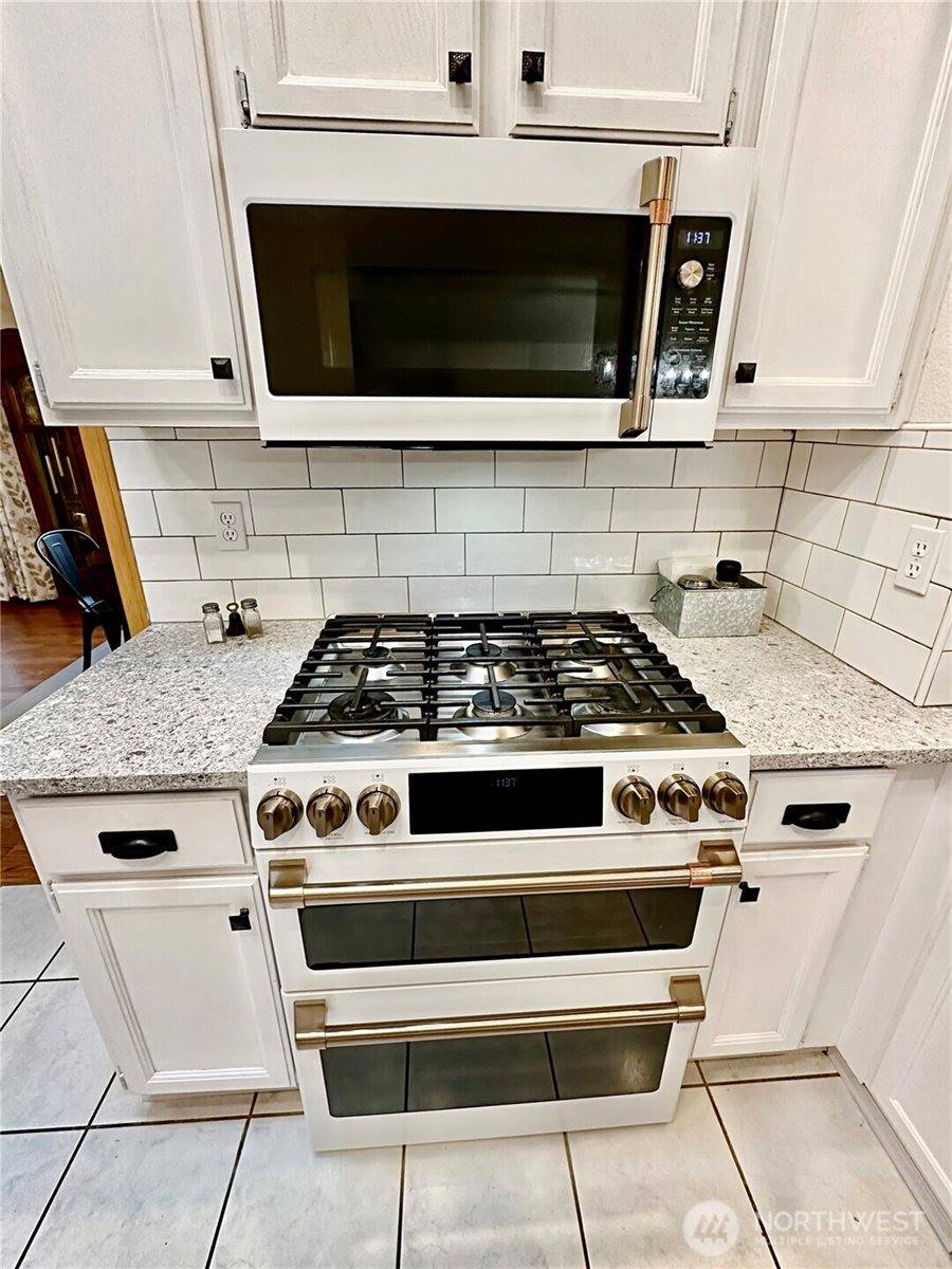 2408 Woodfield Loop SE, Olympia, WA 98501