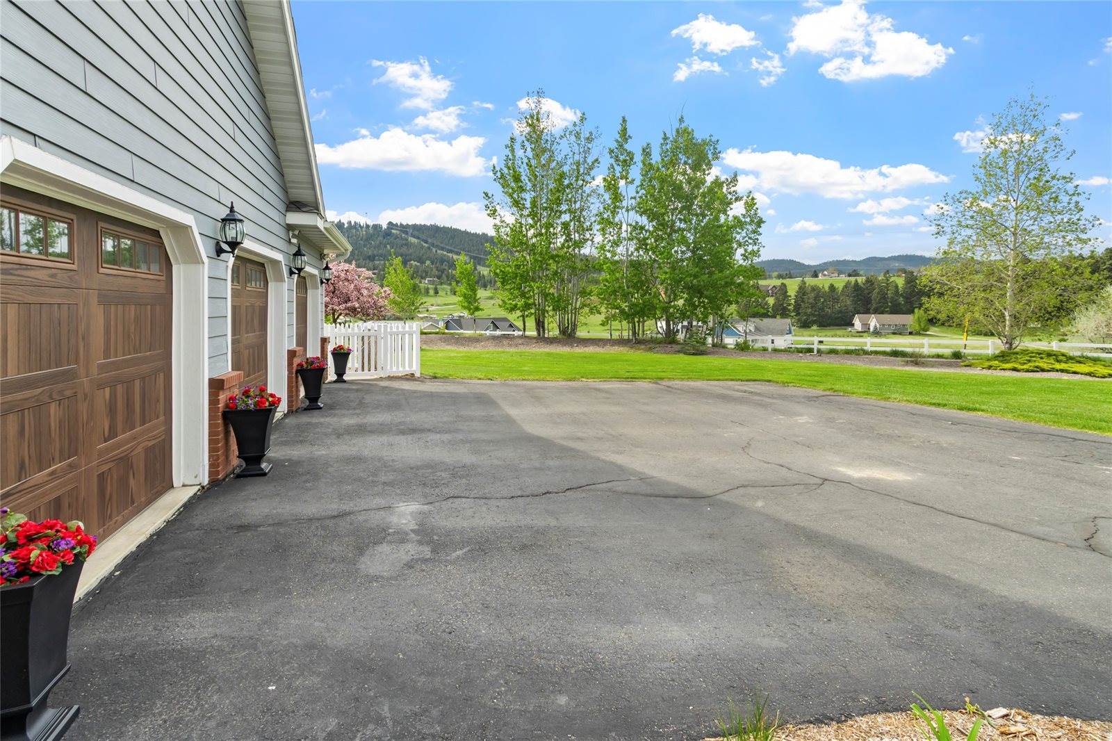 1333 Creekside Drive, Kalispell, MT 59901
