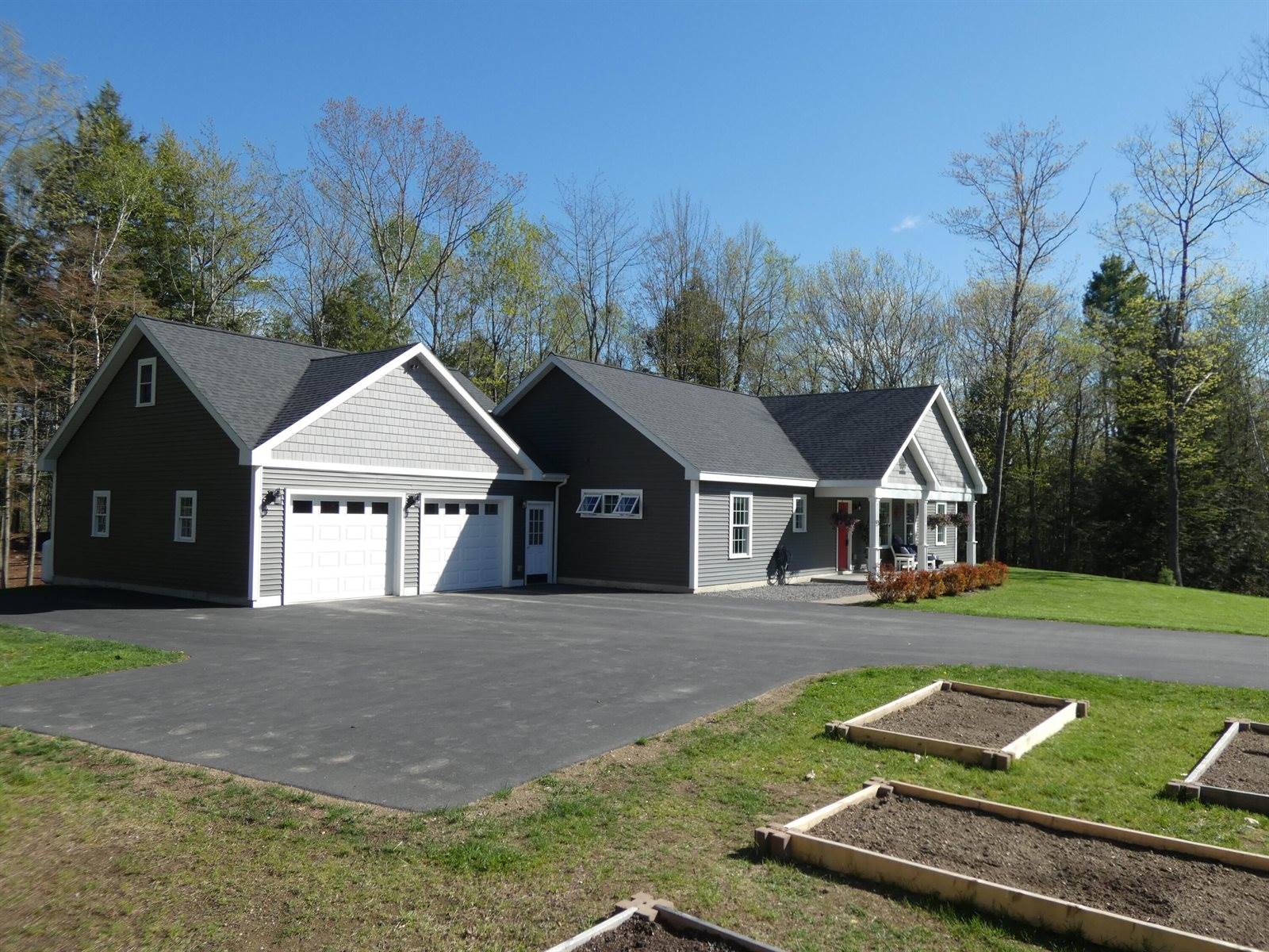 51 Keenan Drive, Sidney, ME 04330