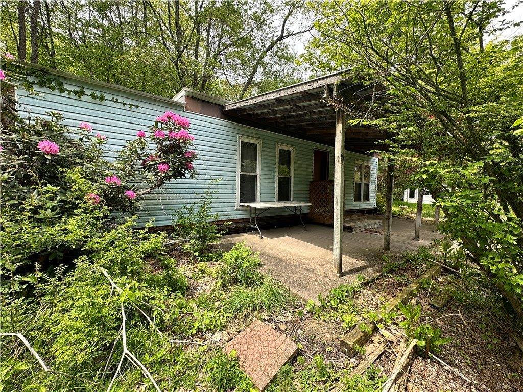 179 Sharon Rd, West Salem Township, PA 16125