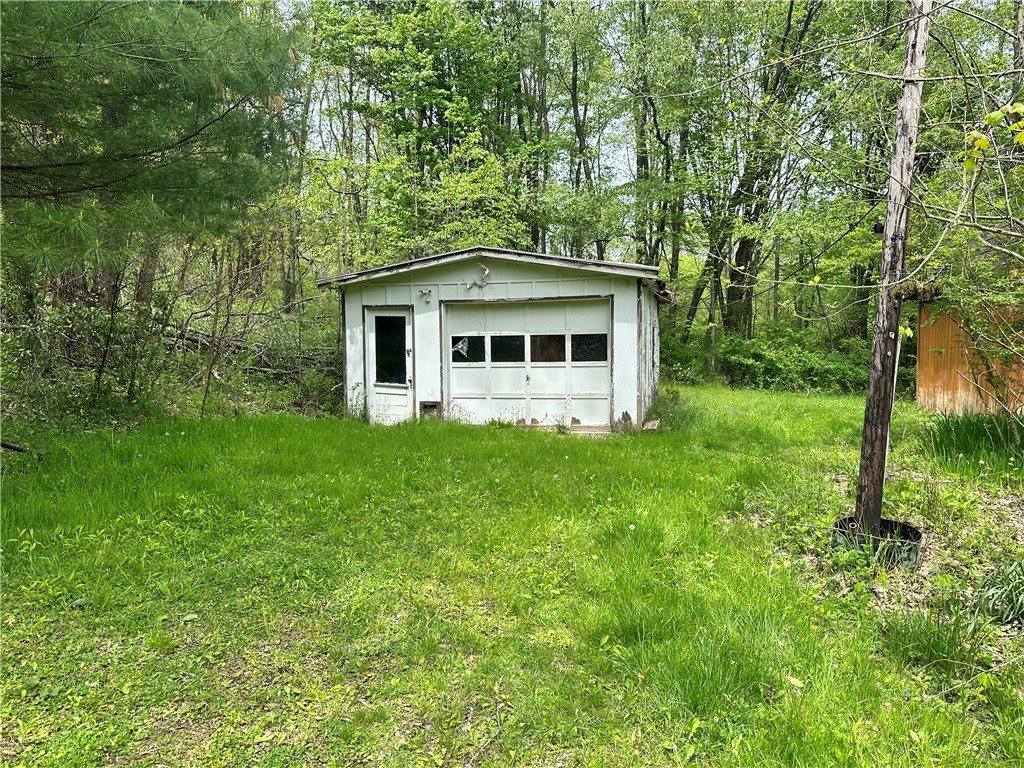 179 Sharon Rd, West Salem Township, PA 16125