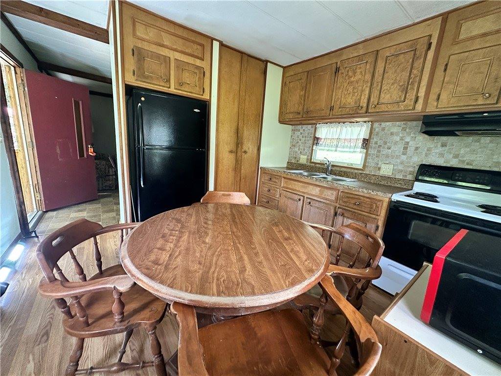 179 Sharon Rd, West Salem Township, PA 16125