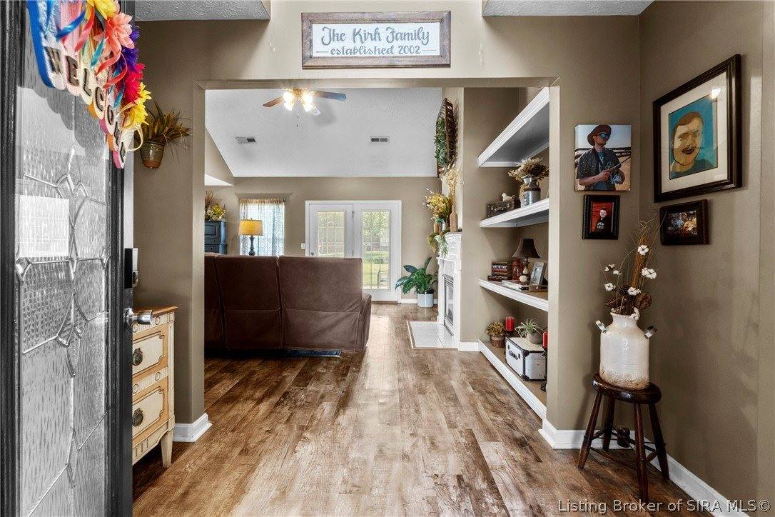 4225 Silver Glade Trail, Sellersburg, IN 47172