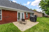4225 Silver Glade Trail, Sellersburg, IN 47172