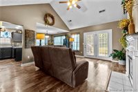 4225 Silver Glade Trail, Sellersburg, IN 47172