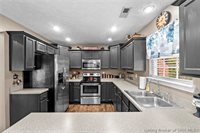 4225 Silver Glade Trail, Sellersburg, IN 47172