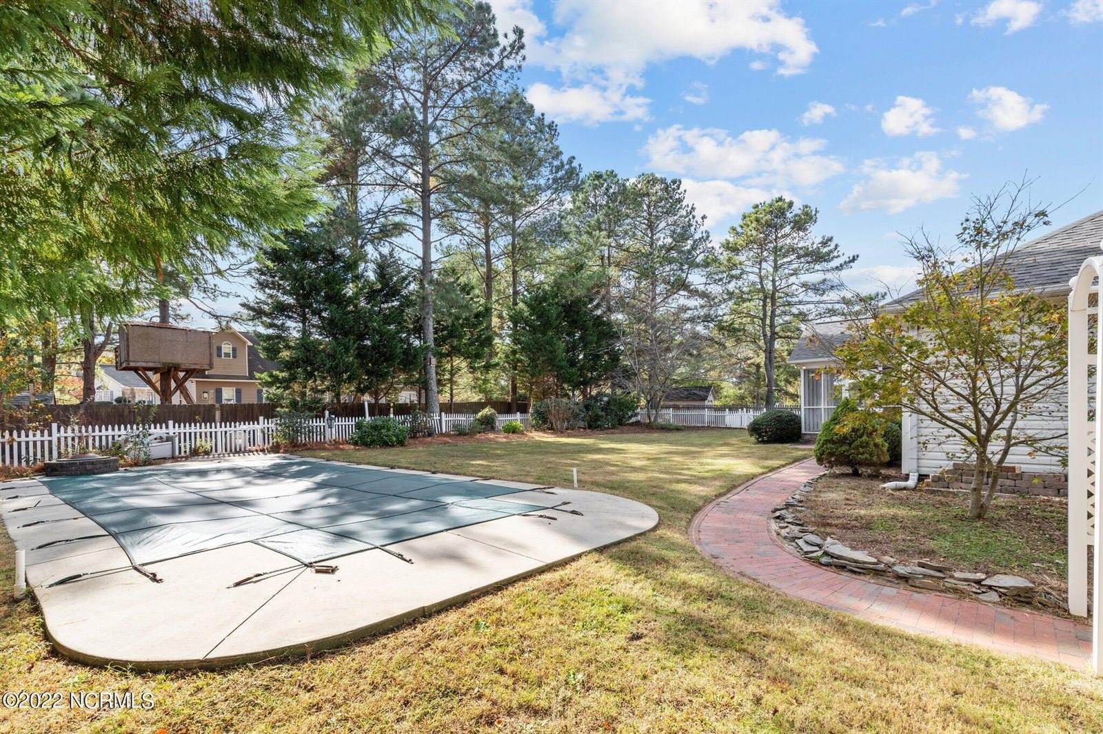 120 Crimson Court, Whispering Pines, NC 28327
