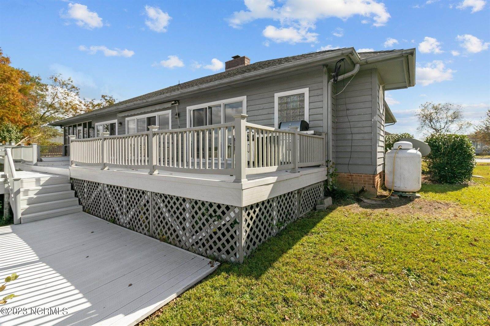 867 Castleberry Court, Vass, NC 28394