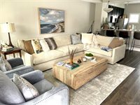 352 West Grand River Avenue, EastLansingCity_Ingham, MI 48823