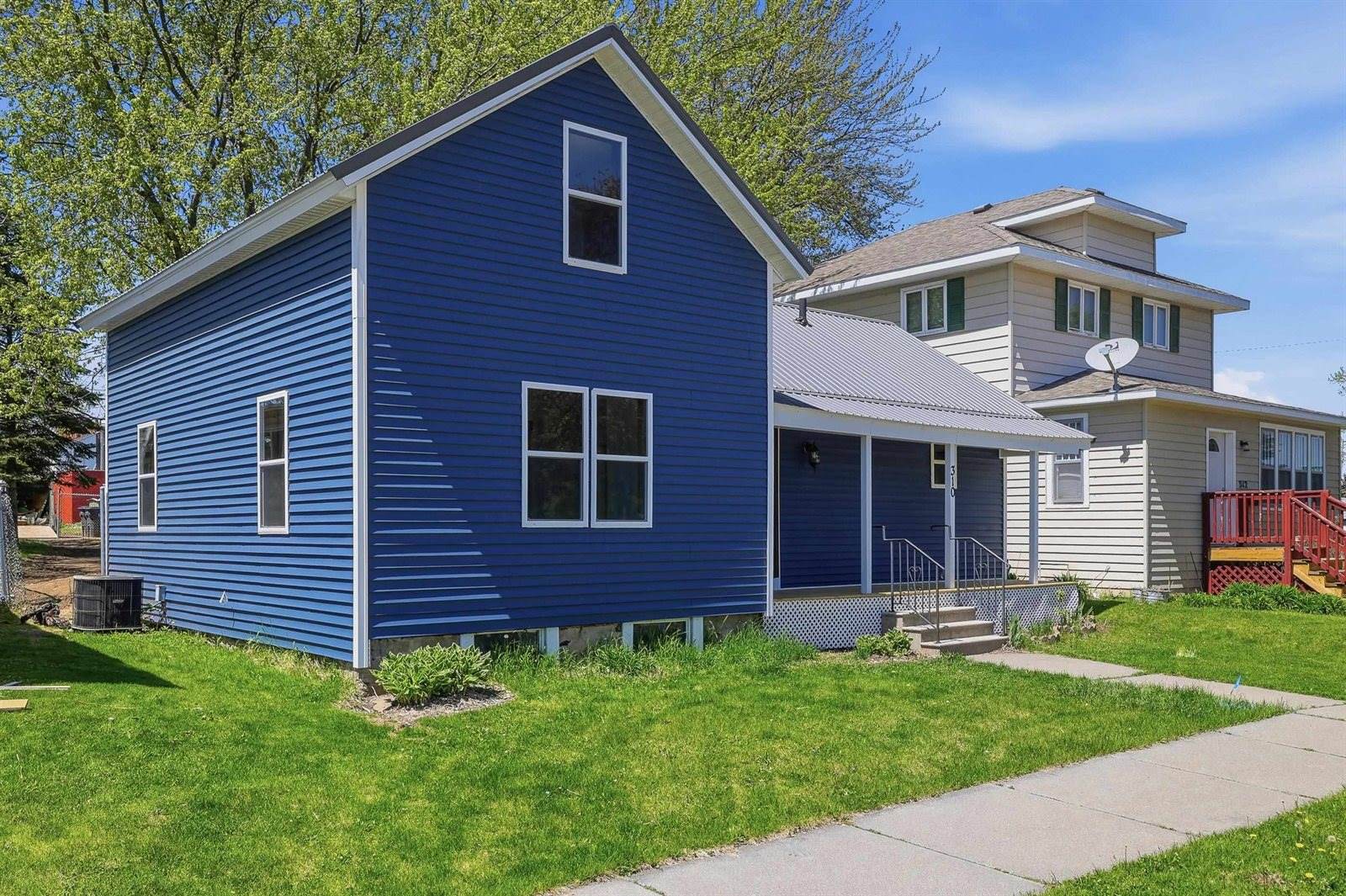 310 N Maple Avenue, Marshfield, WI 54449