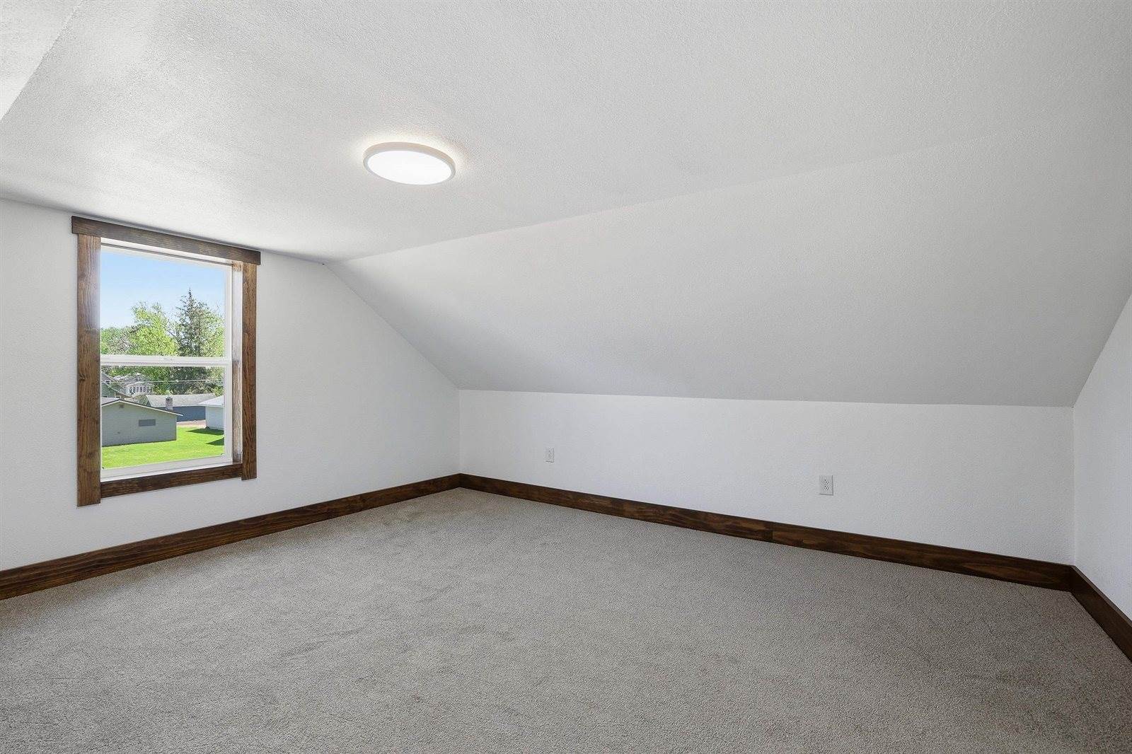 310 N Maple Avenue, Marshfield, WI 54449