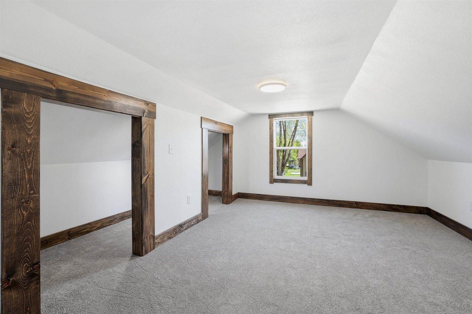 310 N Maple Avenue, Marshfield, WI 54449