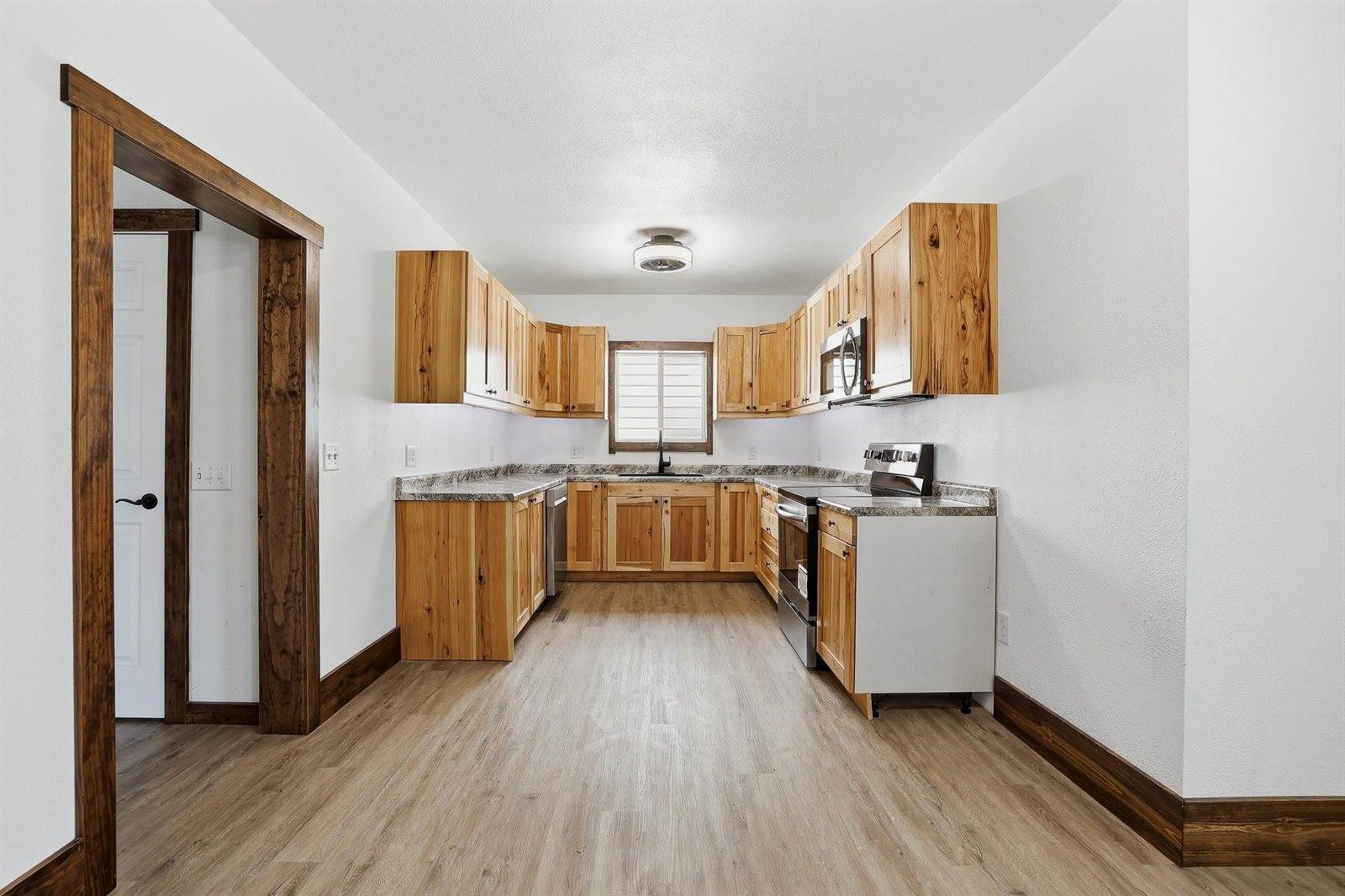 310 N Maple Avenue, Marshfield, WI 54449